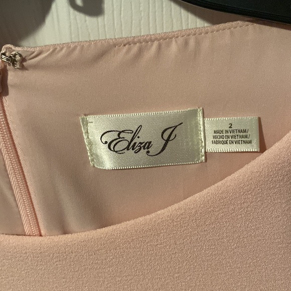 Eliza J Blush Fit & Flare Bell Sleeve Dress NWT - Picture 6 of 6